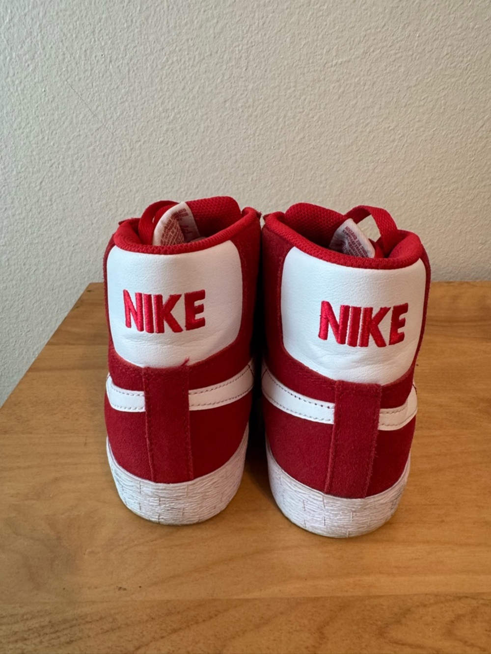 Nike Red High-Top Sneakers with White Swoosh Accent - Picture 4 of 5